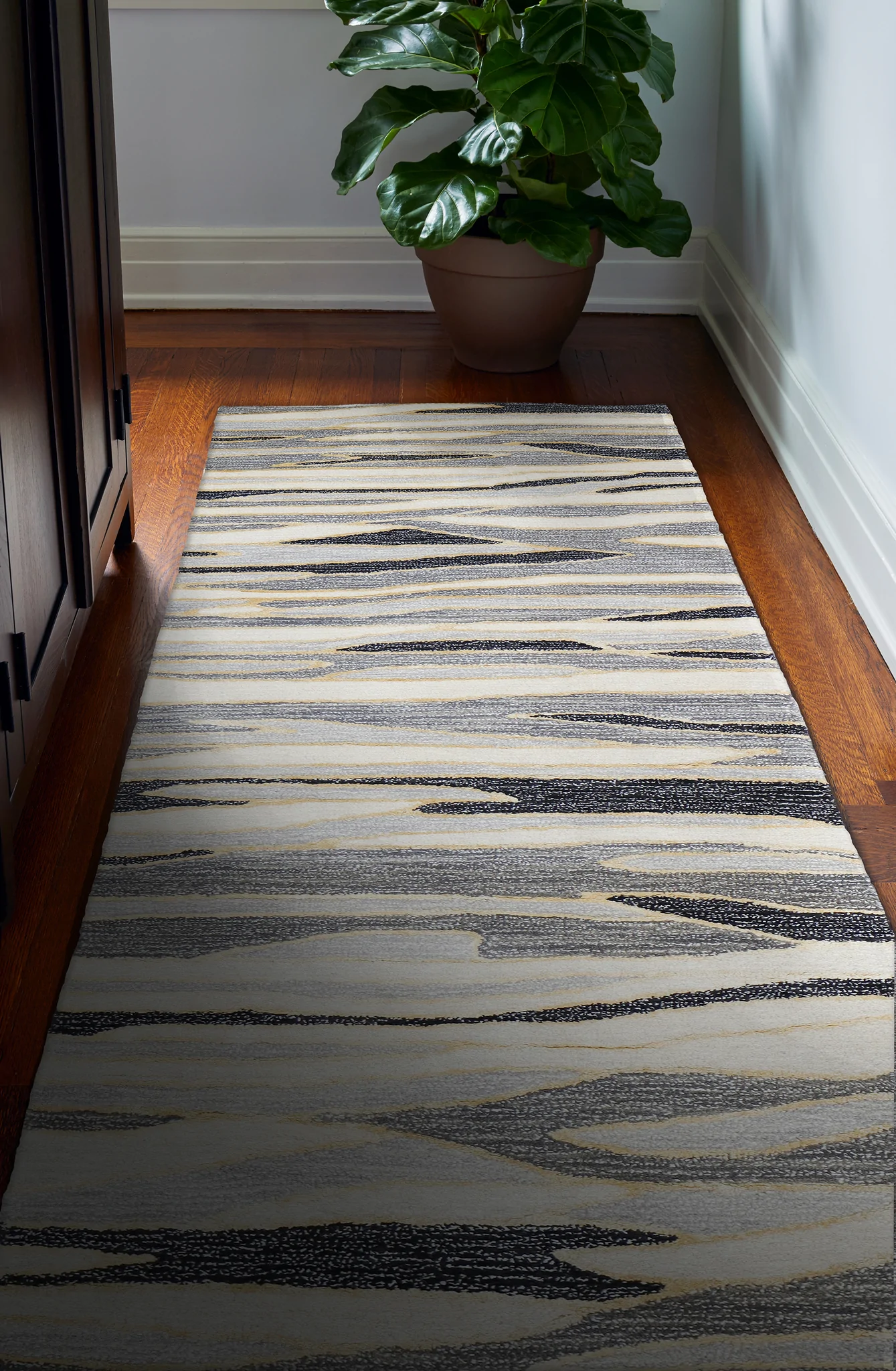 R129-IVBK-HG374-RUN-CH_SCENE15_1024x1024@2x