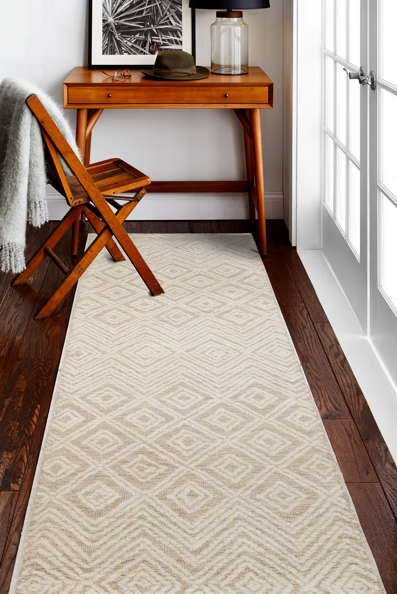 R130-BE-LC159-RUN-CH_SCENE70_1024x1024@2x