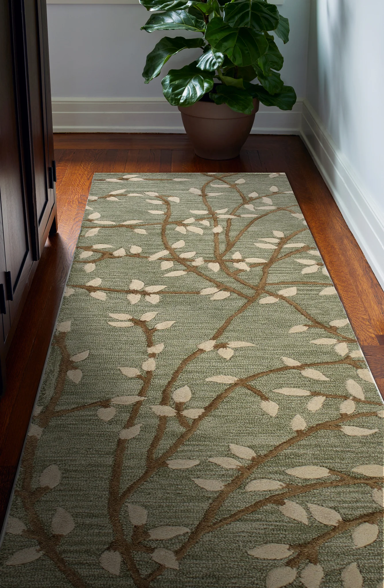 R130-LGN-LC107-RUN-CH_SCENE15_1024x1024@2x