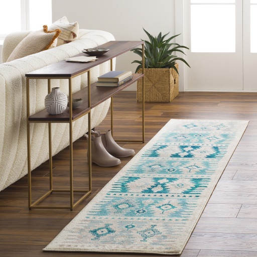 par1121Runner-roomscene_201