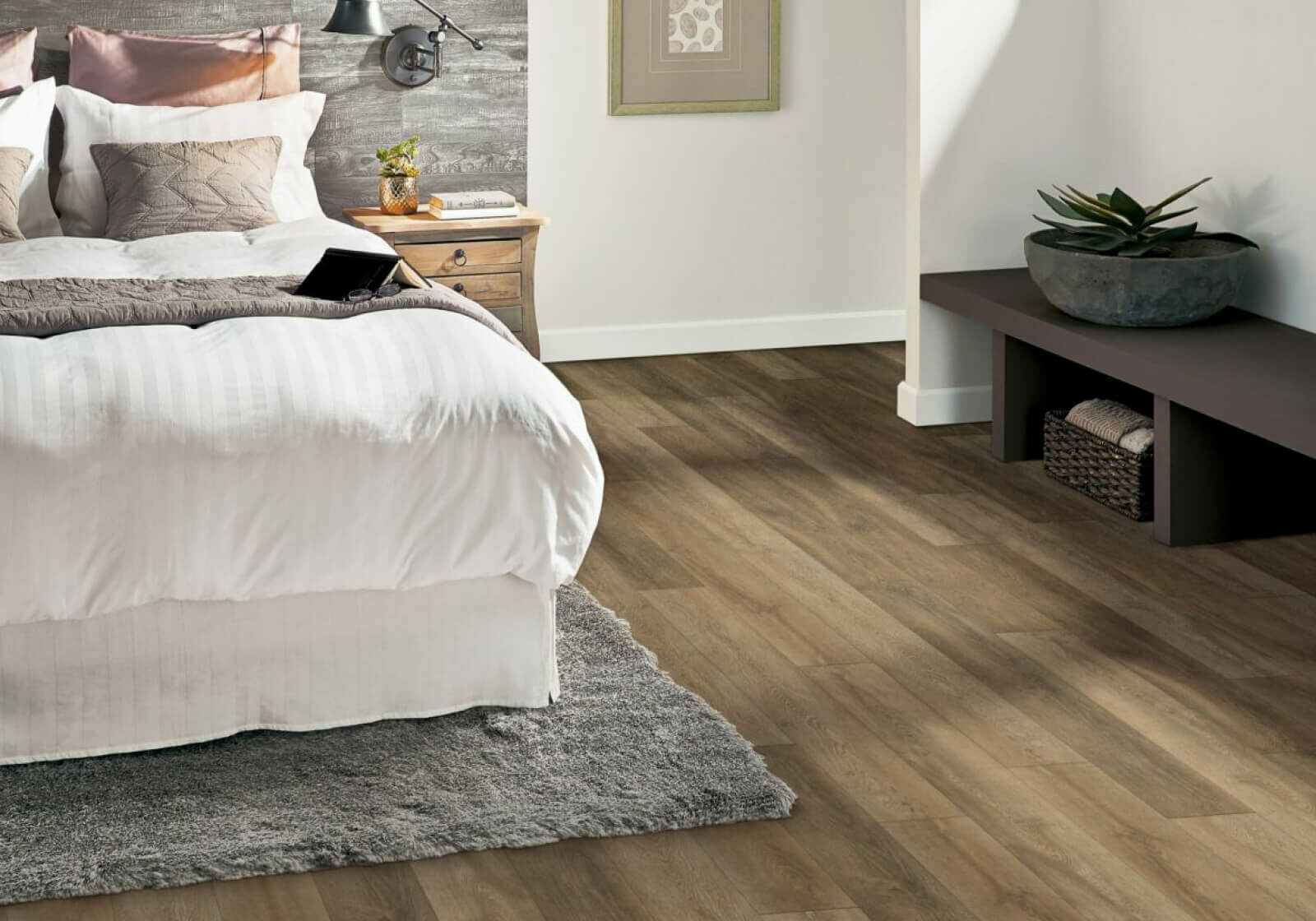 Clover-Dale-Oak-Rigid-Core-Sunny-Blush_1600x1600-1-landscape